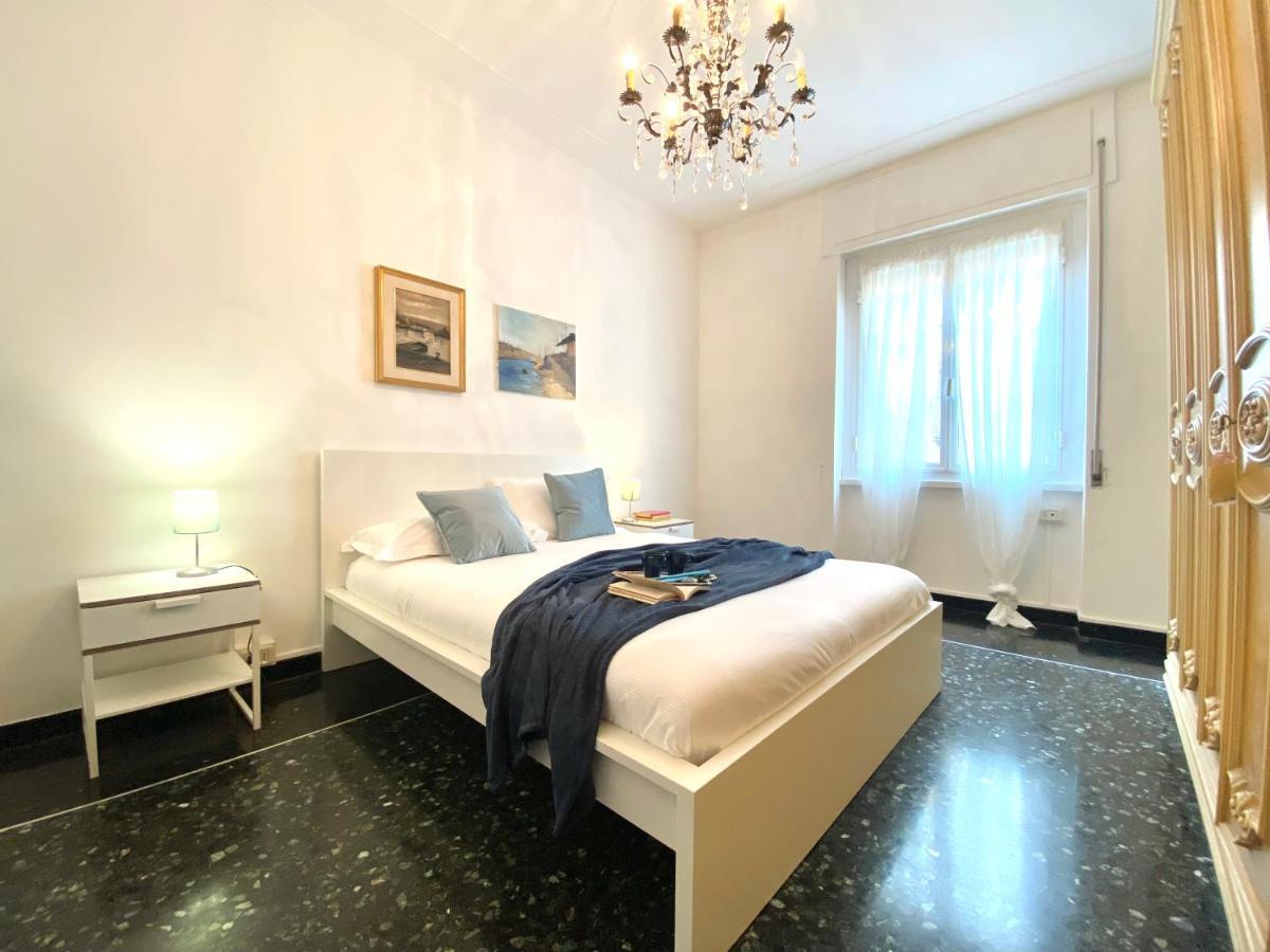 Casaviva- Ampio Appartamento Nei Vicoli Di Genova Exterior photo